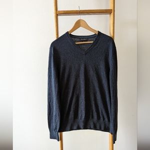 Cashmere and silk v-neck Banana Republic Sweater size L